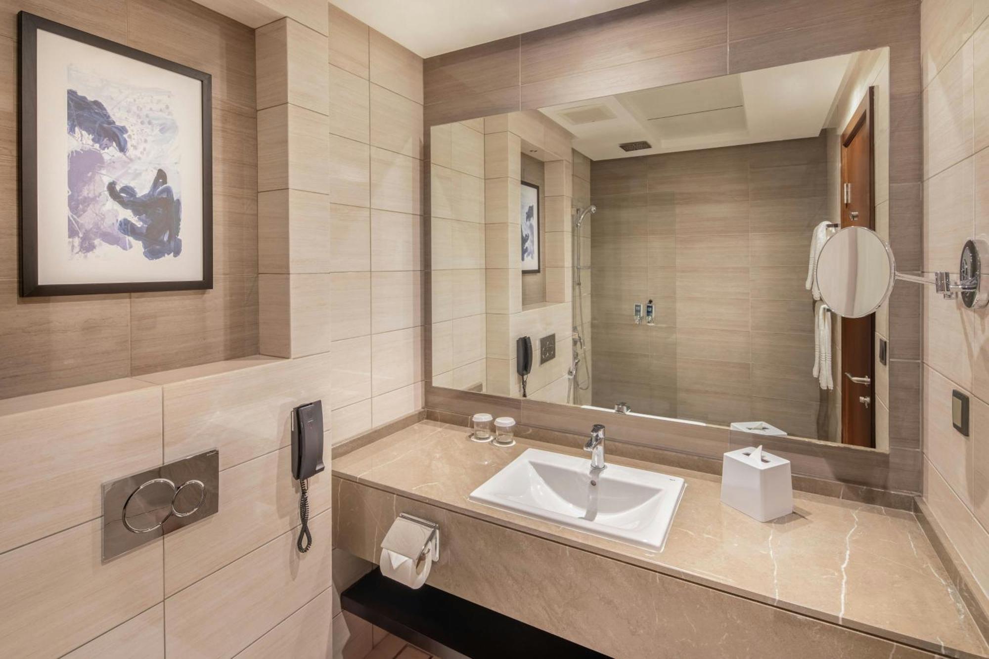 Four Points By Sheraton Jeddah Corniche Exterior foto